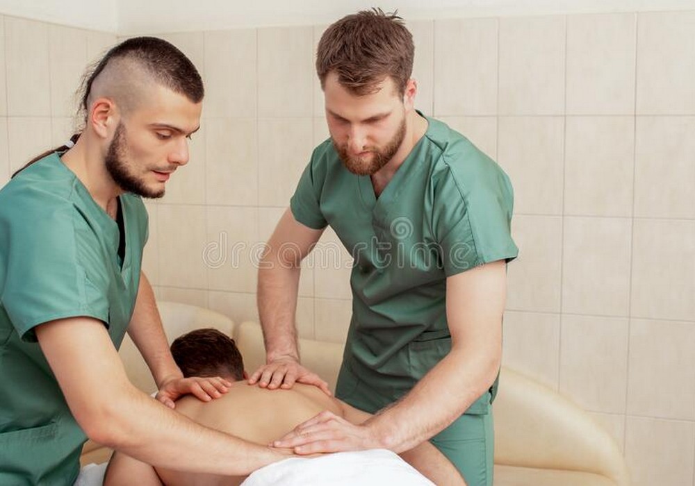 Four Hand Massage Four Hand Massage